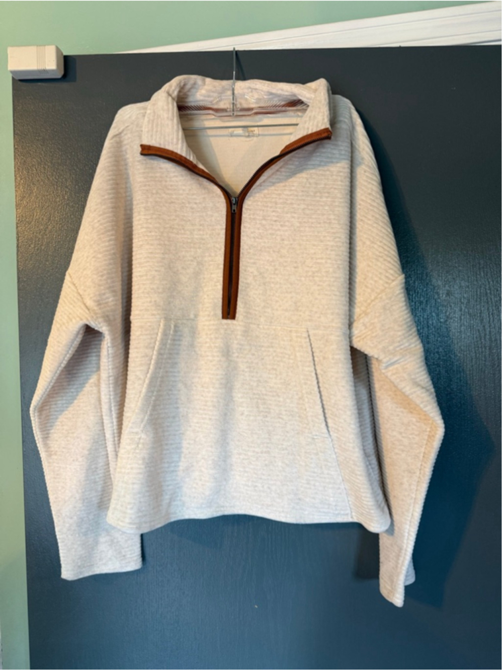 Women's Thread & Supply Beige Quarter-Zip Sweatshirt L